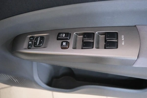 Лифтбек Toyota Prius 2008 года, 729000 рублей, Омск