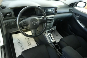 Хетчбэк Toyota Corolla 2006 года, 889000 рублей, Омск