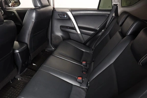 Внедорожник Toyota RAV4 2017 года, 2939000 рублей, Пермь