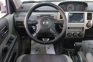 Внедорожник Nissan X-Trail 2006 года, 949000 рублей, Омск
