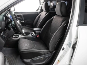 Внедорожник Toyota RAV4 2010 года, 1179000 рублей, Тюмень