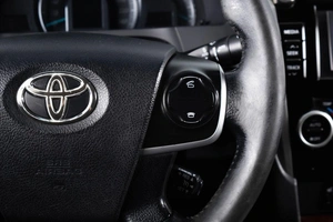 Седан Toyota Camry 2012 года, 1549000 рублей, Пермь
