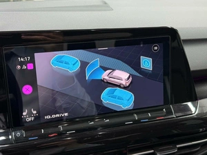 Хетчбэк Volkswagen Golf 2021 года, 2790000 рублей, Красноярск