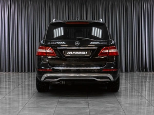 Внедорожник Mercedes-benz M-класс 2015 года, 2599000 рублей, Тюмень