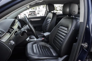 Седан Volkswagen Passat 2013 года, 1249000 рублей, Ульяновск