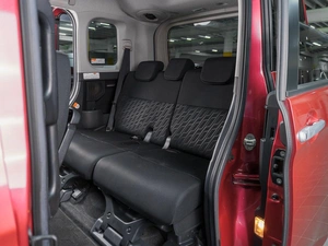 Минивэн Toyota Roomy 2017 года, 1329000 рублей, Сургут