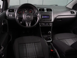 Седан Volkswagen Polo 2015 года, 999000 рублей, Воронеж