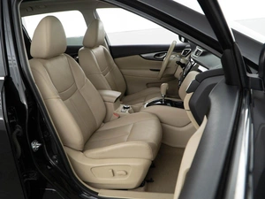 Внедорожник Nissan X-Trail 2016 года, 1600046 рублей, Москва