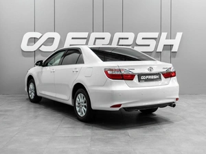 Седан Toyota Camry 2016 года, 2200000 рублей, Тюмень