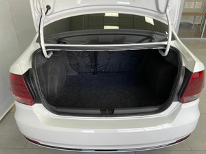 Седан Volkswagen Polo 2015 года, 845000 рублей, Красноярск