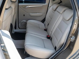 Хетчбэк Mercedes-benz A-класс 2011 года, 1075000 рублей, Краснодар