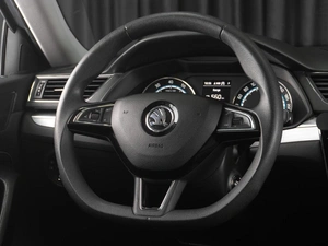 Лифтбек Skoda Superb 2021 года, 2499000 рублей, Тюмень