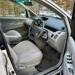 Минивэн Toyota Nadia 1998 года, 620000 рублей, Красноярск