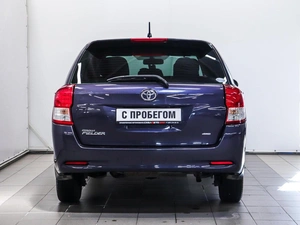 Универсал Toyota Corolla Fielder 2014 года, 1050000 рублей, Красноярск