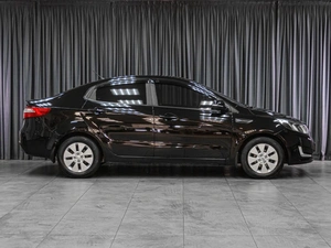 Седан Kia Rio 2012 года, 899000 рублей, Тюмень