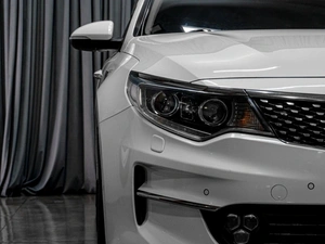 Седан Kia Optima 2018 года, 2049000 рублей, Тюмень