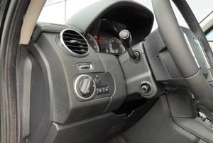 Внедорожник Land Rover Discovery 2010 года, 1419000 рублей, Солонцы