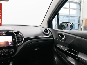 Внедорожник Renault Kaptur 2020 года, 1600000 рублей, Красноярск