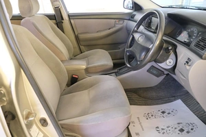 Седан Toyota Corolla 2002 года, 719000 рублей, Омск
