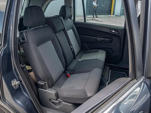 Минивэн Opel Zafira 2010 года, 679000 рублей, Краснодар
