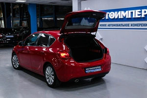 Хетчбэк Opel Astra 2011 года, 698000 рублей, Солонцы