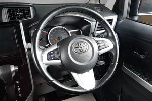 Минивэн Toyota Roomy 2020 года, 1259000 рублей, Тюмень