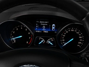Внедорожник Ford Kuga 2018 года, 1899000 рублей, Тюмень