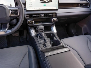 Внедорожник Toyota RAV4 2026 года, 4299000 рублей, Саратов