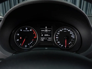 Седан Audi A3 2015 года, 1659000 рублей, Тюмень