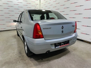 Седан Renault Logan 2009 года, 435000 рублей, Красноярск