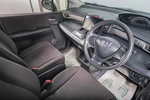 Минивэн Honda Freed 2012 года, 1099000 рублей, Томск