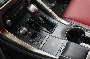 Внедорожник Lexus NX 2019 года, 3899000 рублей, Красноярск