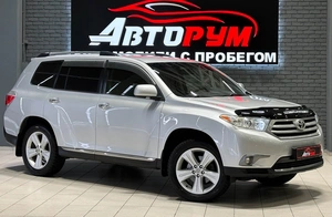 Внедорожник Toyota Highlander 2012 года, 2357000 рублей, Красноярск