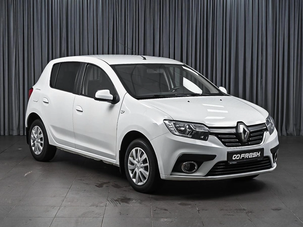 Хетчбэк Renault Sandero 2018 года, 859000 рублей, Ставрополь