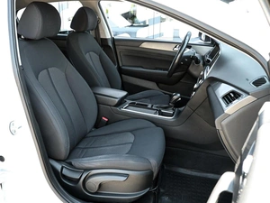 Седан Hyundai Sonata 2018 года, 1699300 рублей, Волгоград