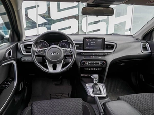 Хетчбэк Kia Ceed 2019 года, 1790000 рублей, Краснодар