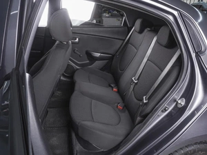 Седан Kia Rio 2013 года, 920000 рублей, Ростов-на-Дону