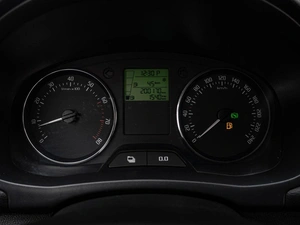 Хетчбэк Skoda Fabia 2011 года, 680000 рублей, Краснодар