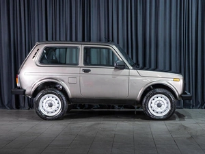Внедорожник ВАЗ (LADA) 4x4 (Нива) 2020 года, 739000 рублей, Волгоград