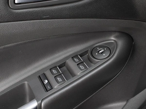 Внедорожник Ford Kuga 2014 года, 1220000 рублей, Омск