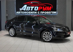 Седан Volkswagen Jetta 2012 года, 890000 рублей, Красноярск