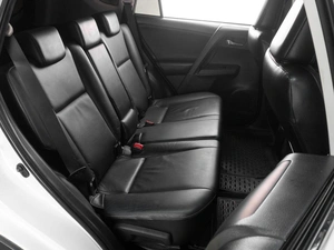 Внедорожник Toyota RAV4 2013 года, 2099000 рублей, Тюмень