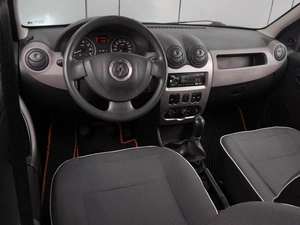 Седан Renault Logan 2012 года, 454000 рублей, Воронеж