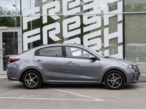 Седан Kia Rio 2018 года, 1335000 рублей, Волгоград
