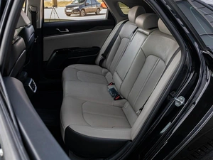 Седан Kia K5 2022 года, 2850000 рублей, Краснодар