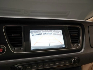 Минивэн Kia Carnival 2017 года, 2198888 рублей, Москва