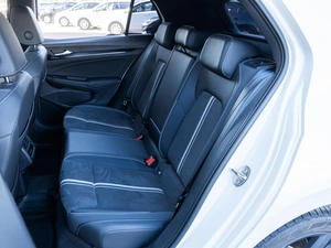 Хетчбэк Volkswagen Golf 2024 года, 3460000 рублей, Волгоград