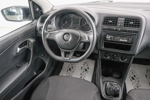 Седан Volkswagen Polo 2018 года, 769000 рублей, Красноярск