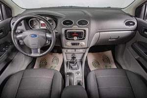 Седан Ford Focus 2011 года, 899000 рублей, Томск