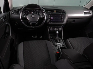 Внедорожник Volkswagen Tiguan 2018 года, 2369000 рублей, Воронеж